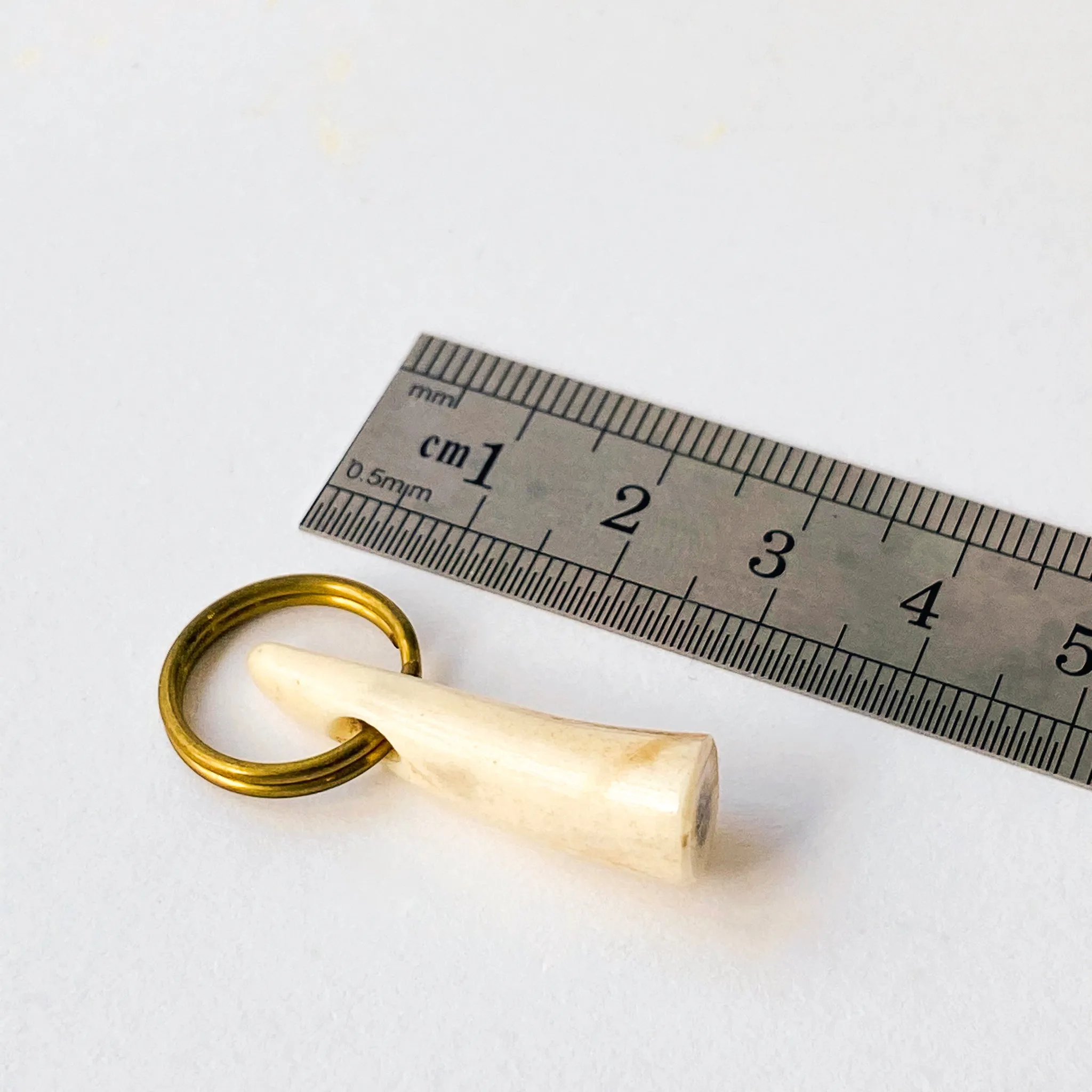 30mm Stag Horn Zip Puller