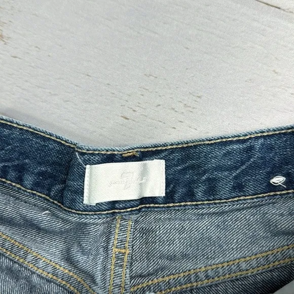 7 For All Mankind Cut Off Side Slit Frayed Hem Button Fly Denim Shorts Size 28