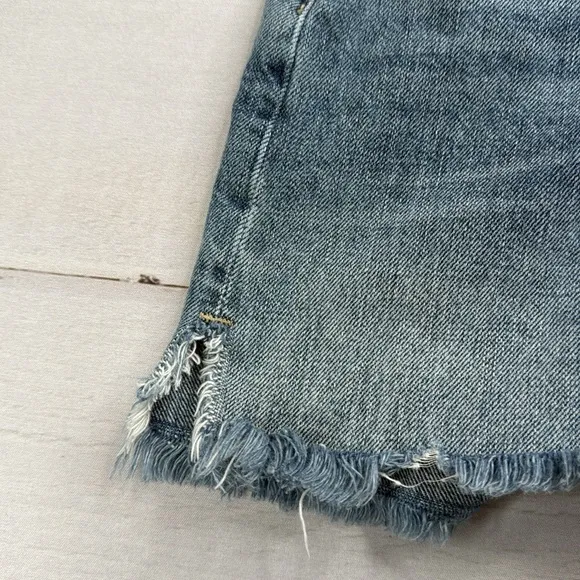 7 For All Mankind Cut Off Side Slit Frayed Hem Button Fly Denim Shorts Size 28