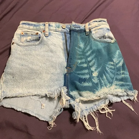 Abercrombie and Fitch rewash cyanotype cutoff‎ denim shorts