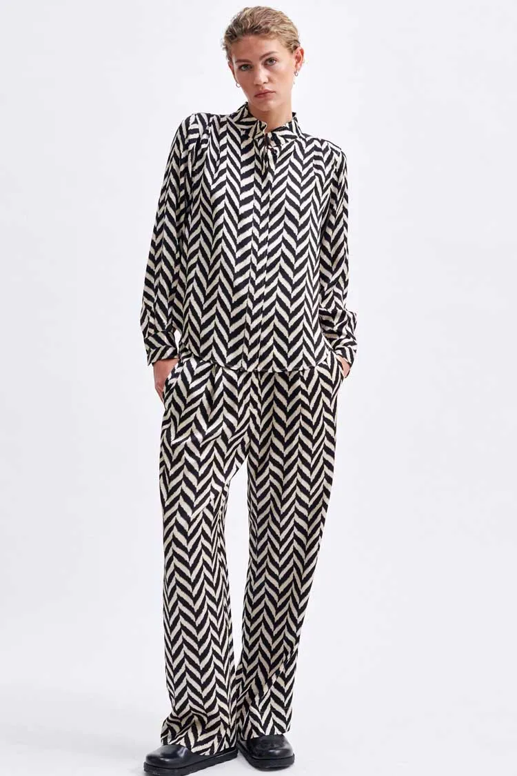 Ashlen Zig Zag Printed Trousers | FINAL SALE