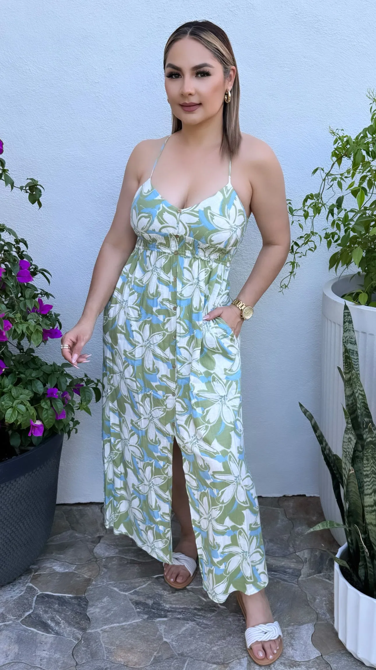 AYNARA FLORAL DRESS