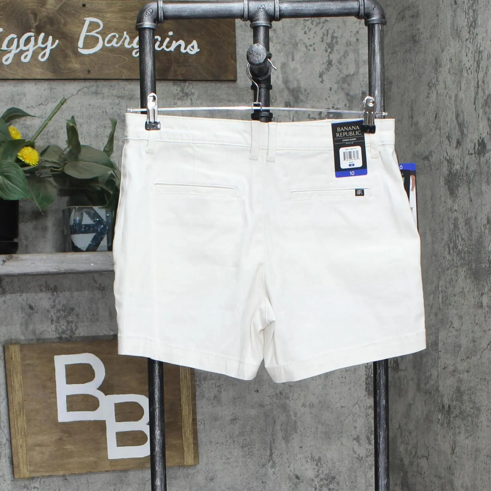 Banana Republic Womens Ladies Khaki Chino Shorts 1687118 White 10