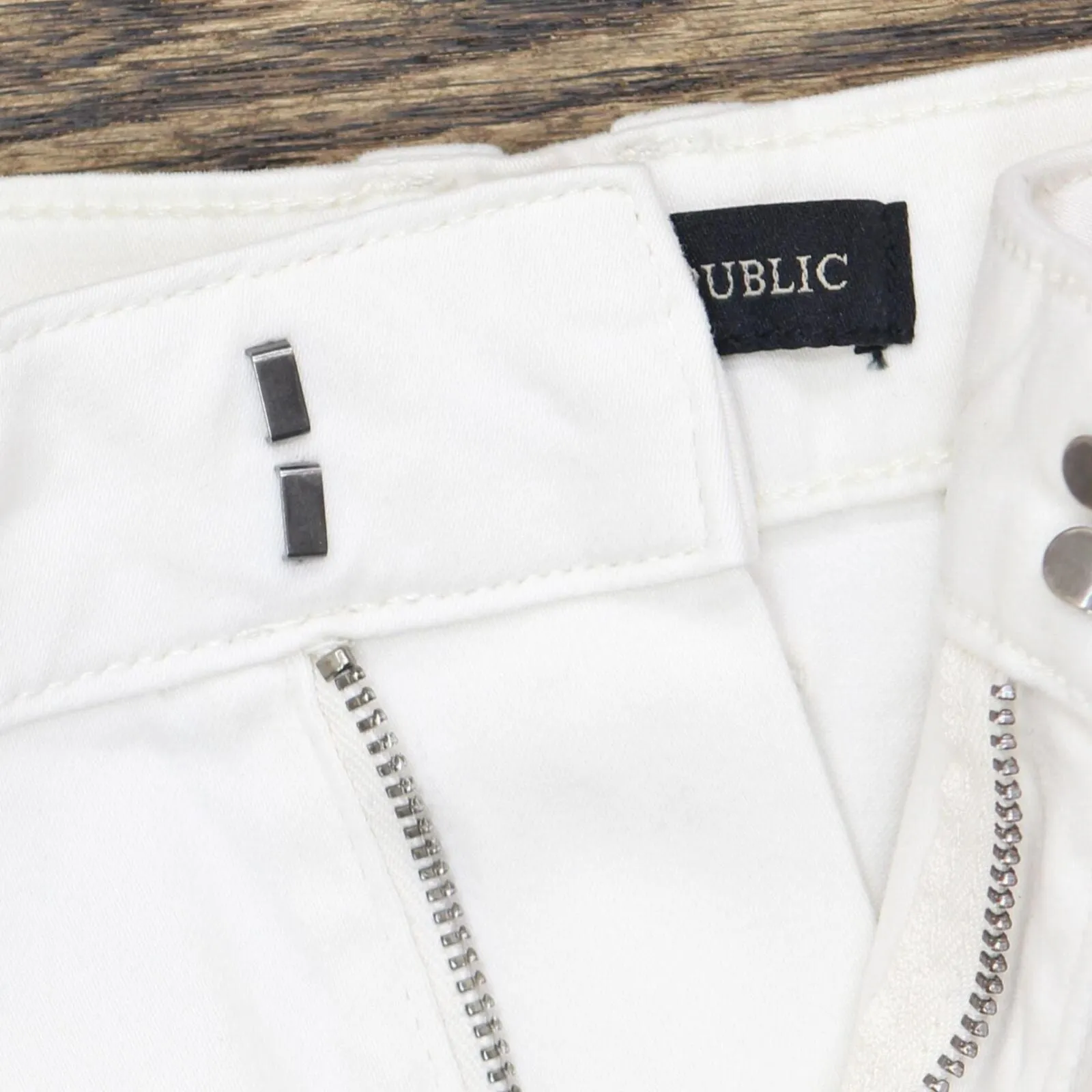 Banana Republic Womens Ladies Khaki Chino Shorts 1687118 White 10