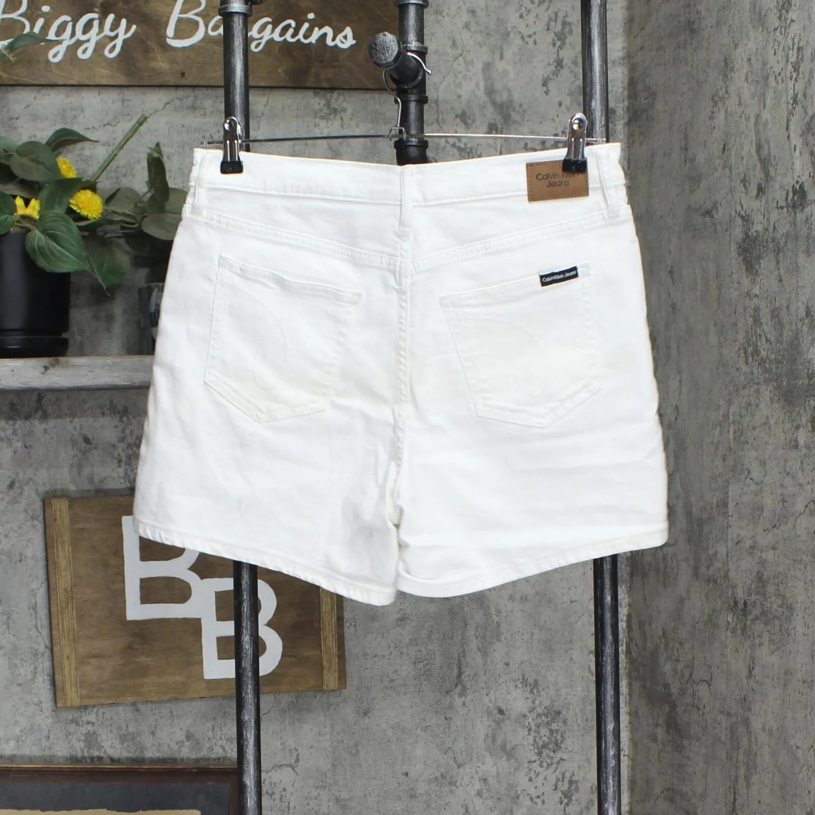 Calvin Klein Jeans Womens Denim Jean Shorts 1751595 White 14