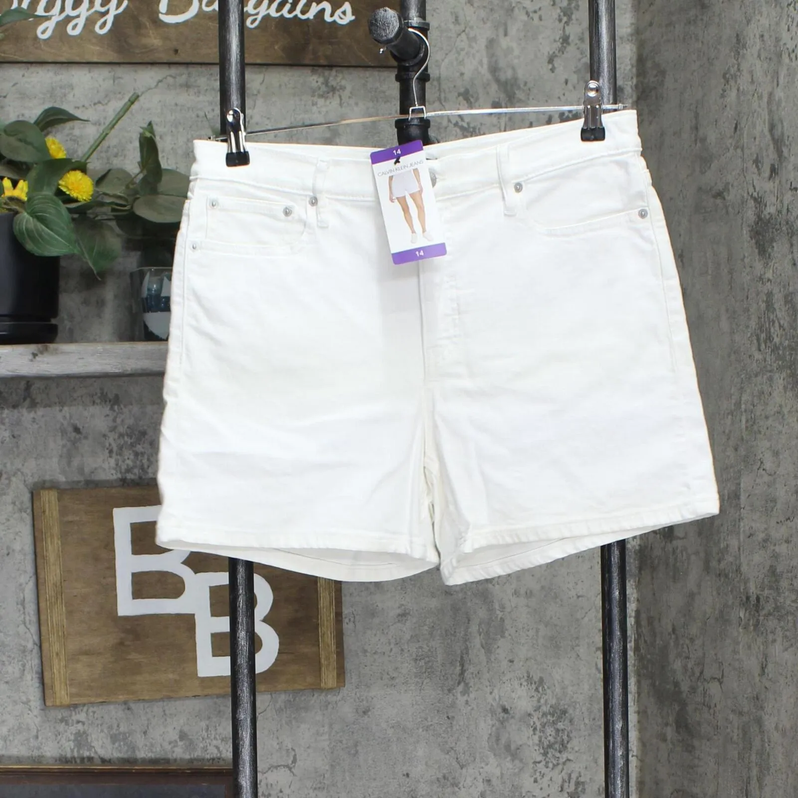 Calvin Klein Jeans Womens Denim Jean Shorts 1751595 White 14