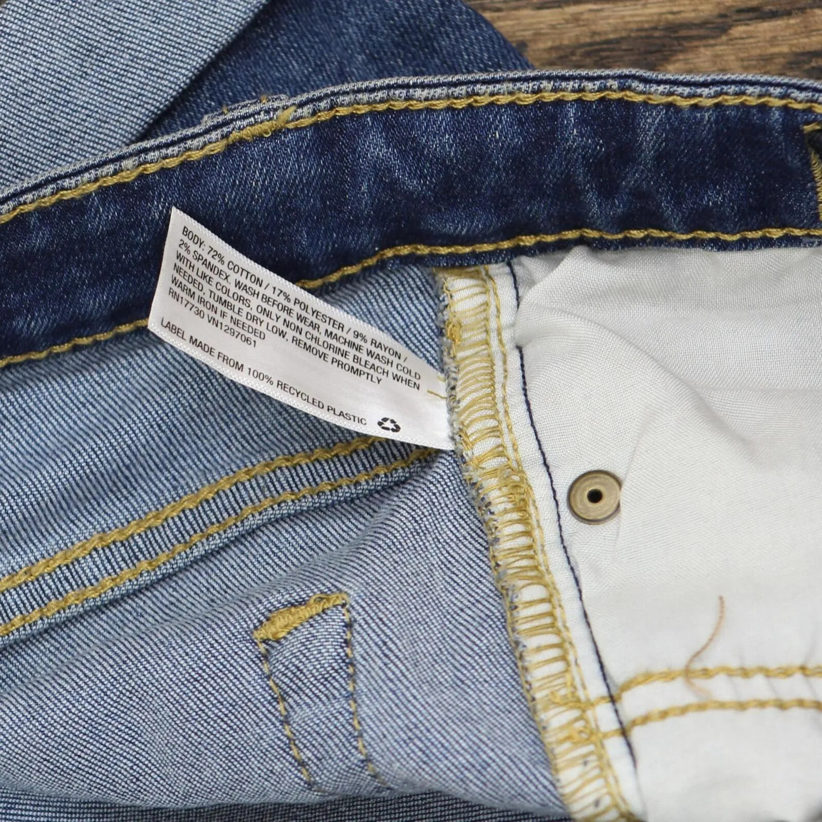 Cat & Jack Kids Boys Rolled Cuff Jean Shorts 1667fcb1689cbc Blue 10