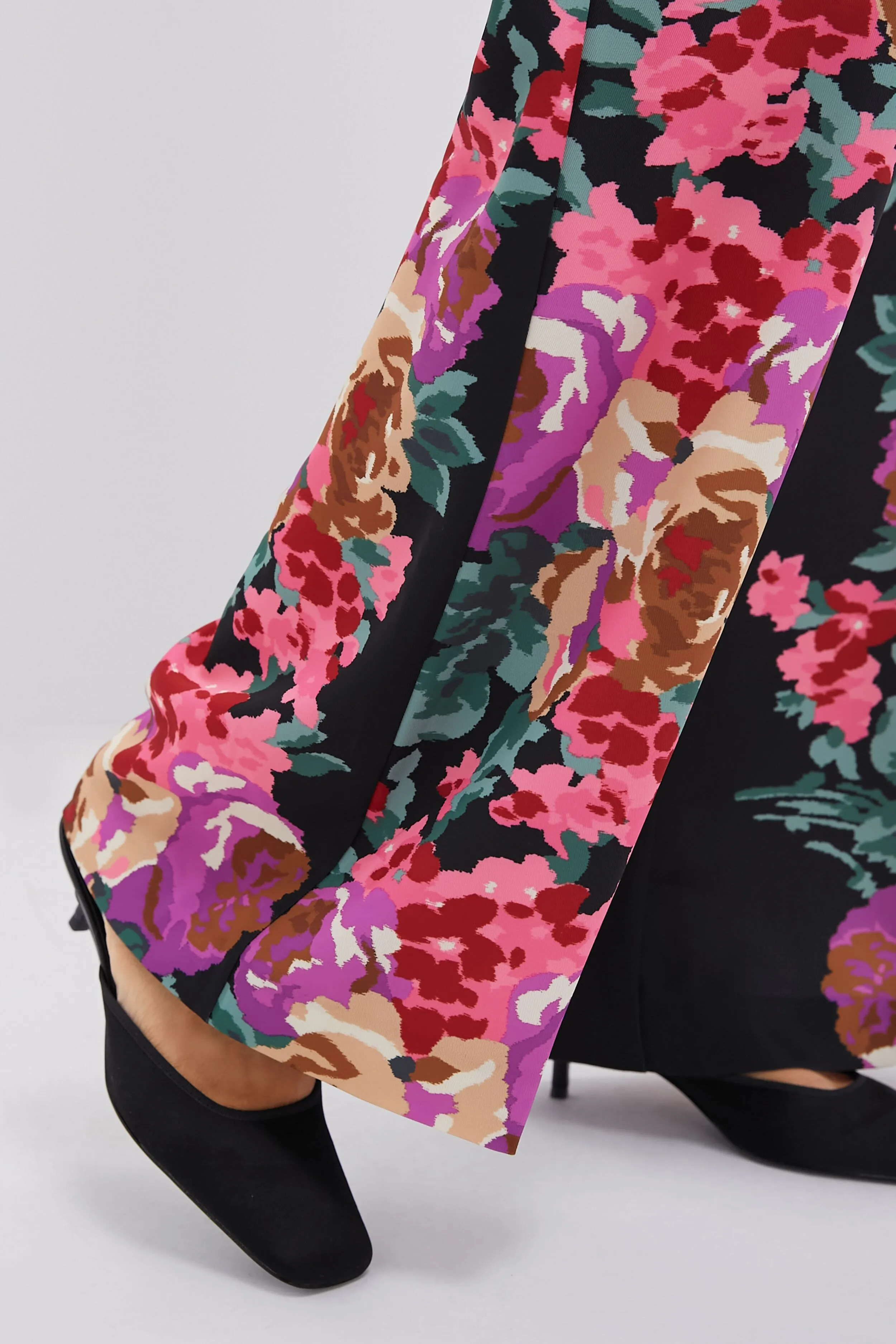 Climbing Roses Drapey Twill Erin Pants