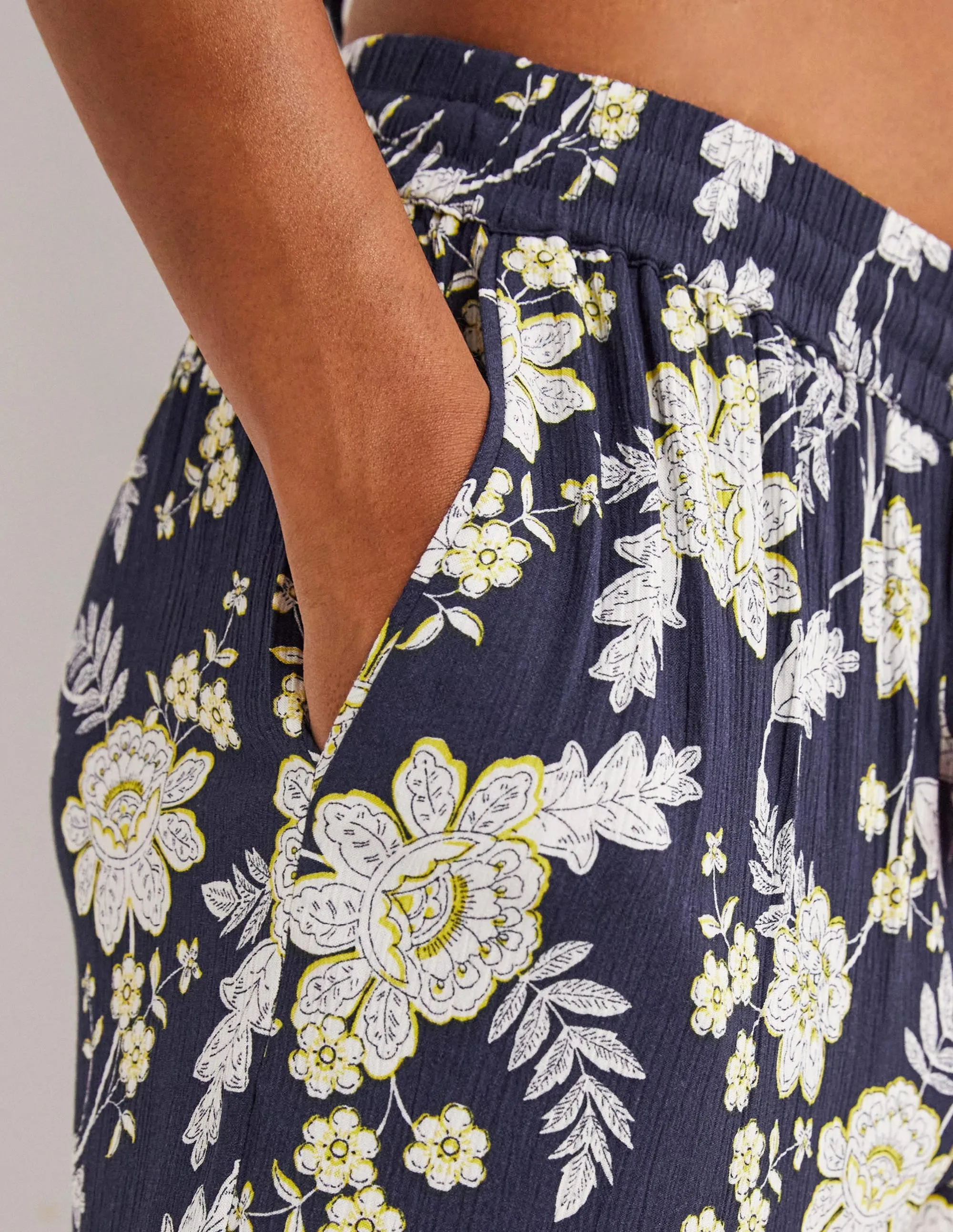 Crinkle Tapered Trousers-French Navy, Chintz Bloom