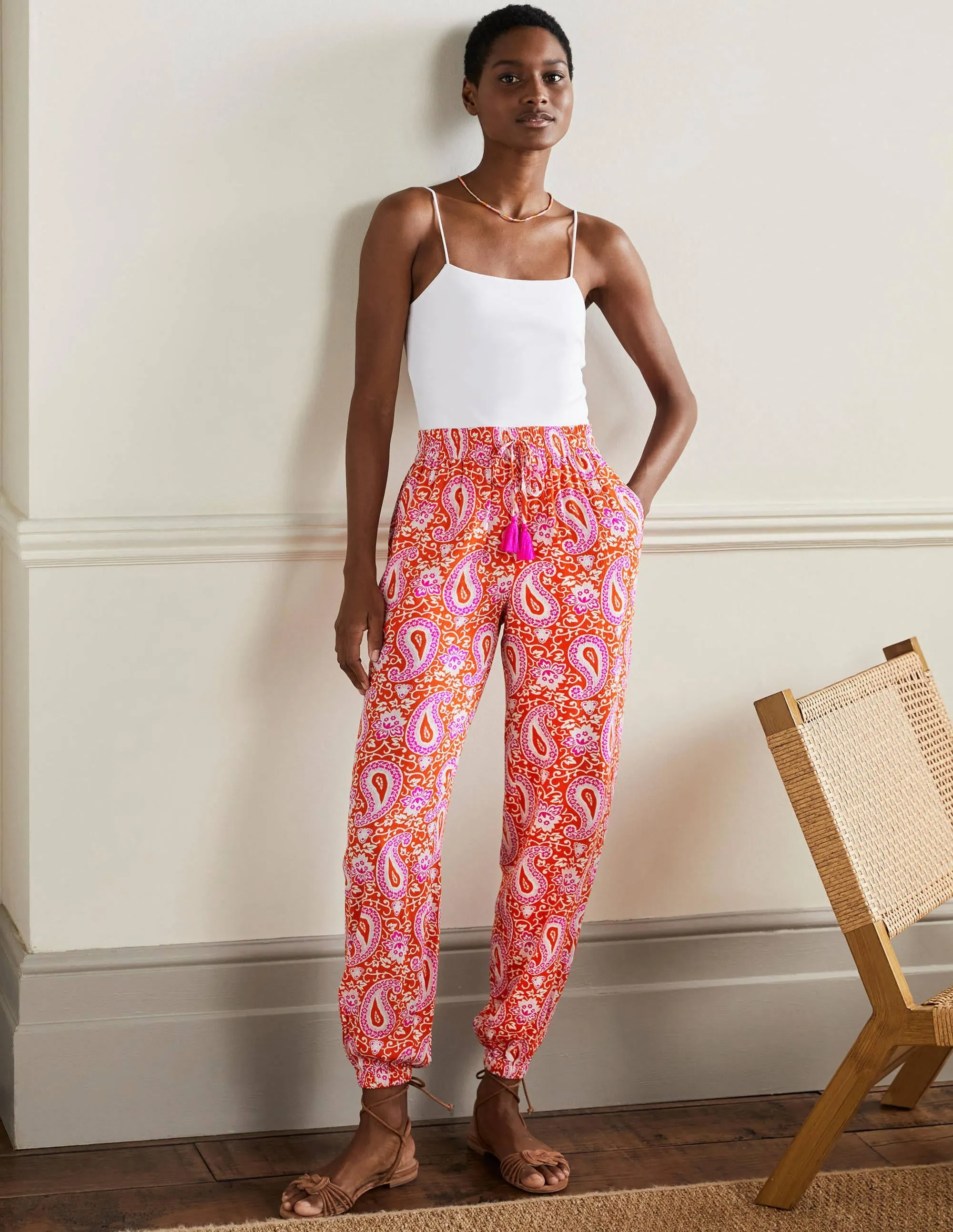 Crinkle Tapered Trousers-Papaya, Enchanting Paisley