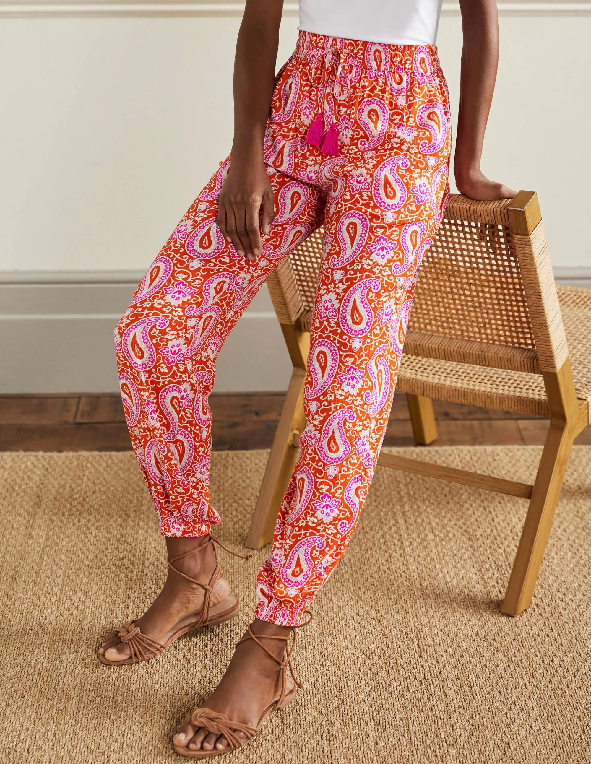 Crinkle Tapered Trousers-Papaya, Enchanting Paisley