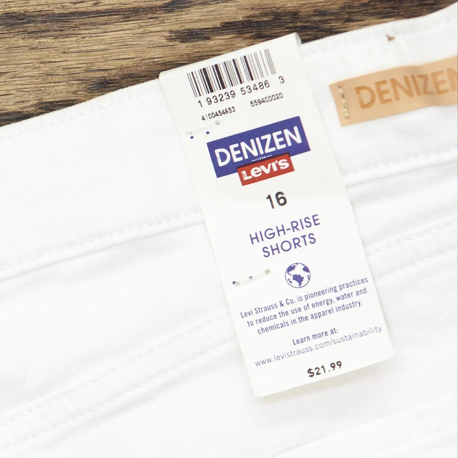 Denizen from Levi's Women's High-Rise Jean Shorts CW-4719 White 16