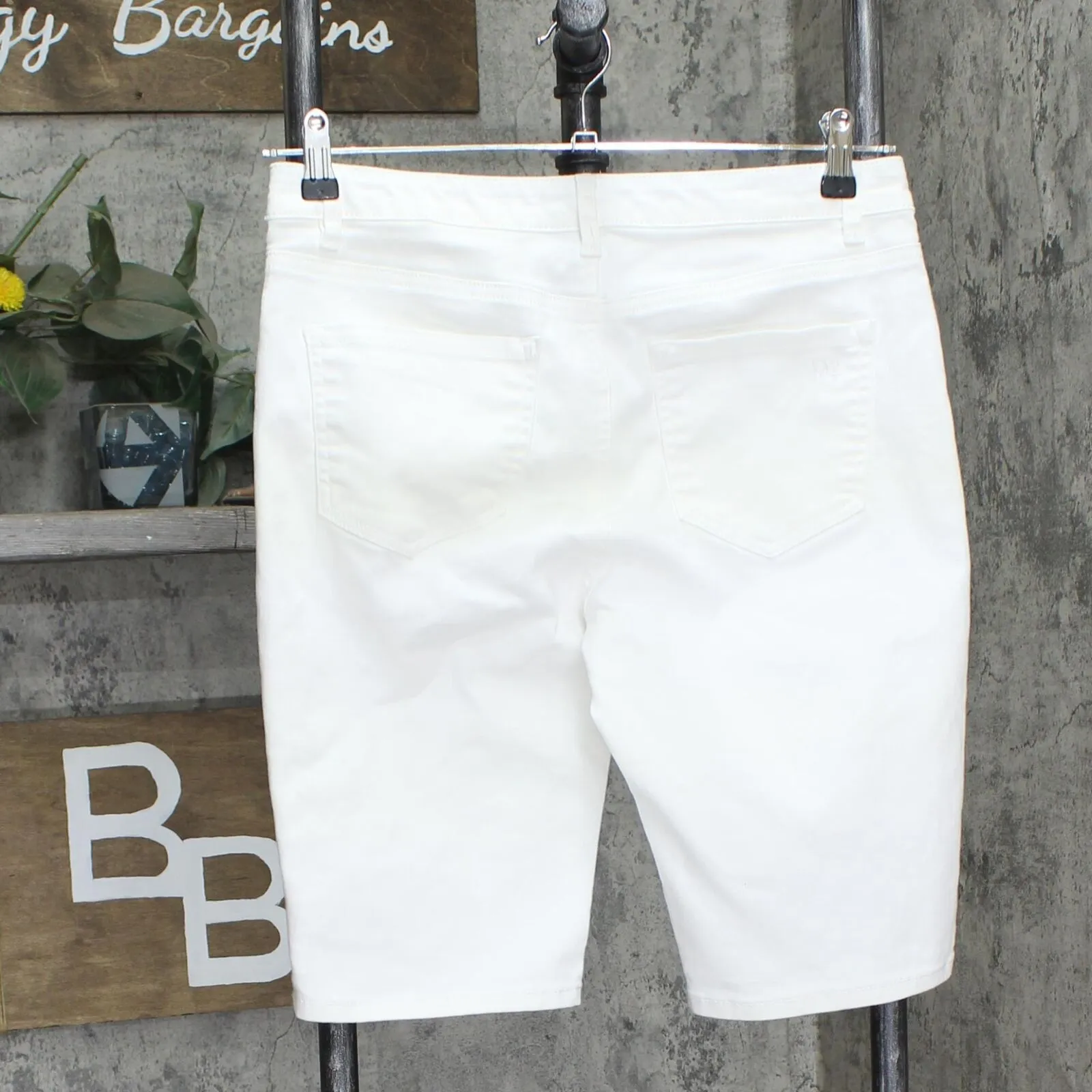 DG2 by Diane Gilman Womens Denim Bermuda Jean Shorts 1679165e09d54f White PM