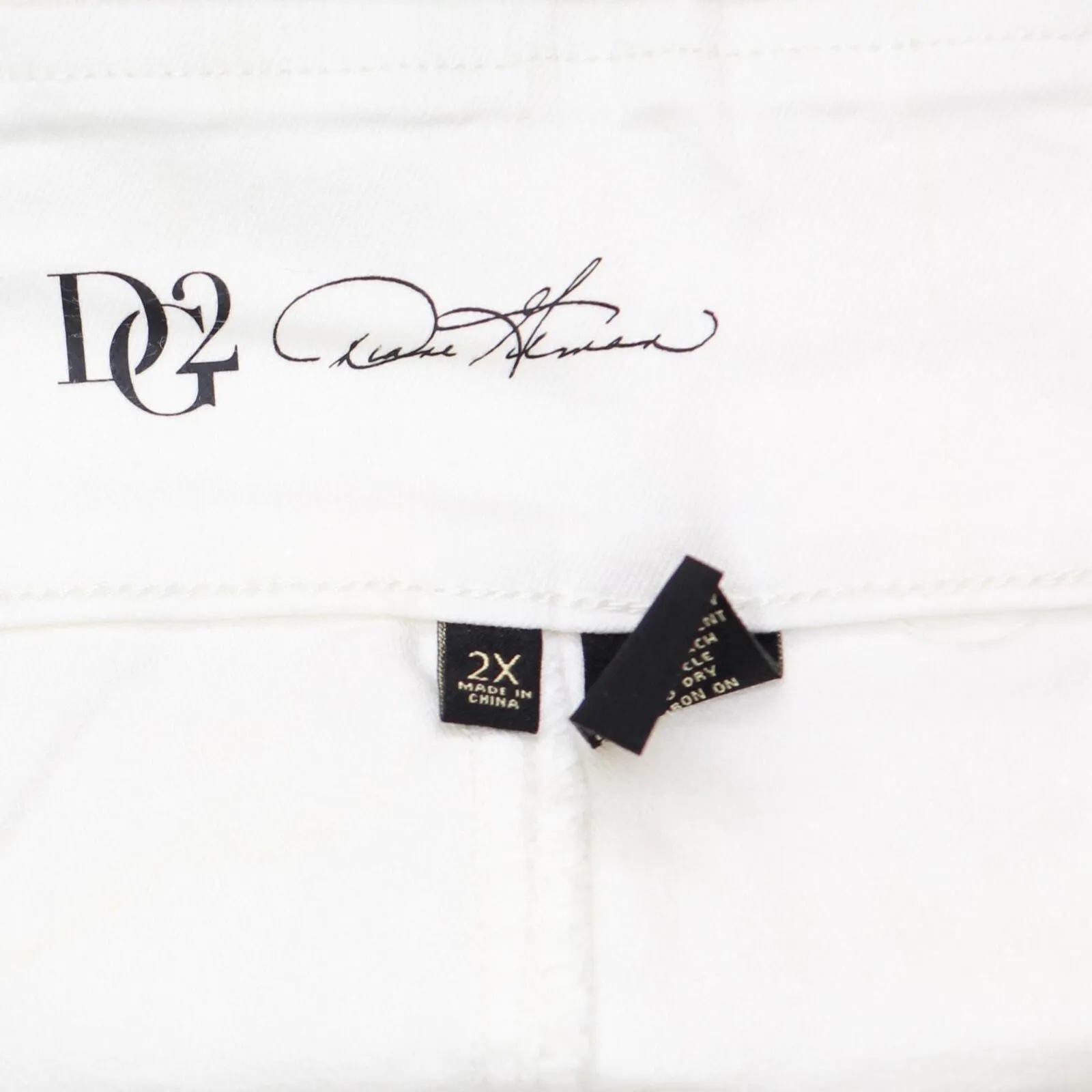 DG2 by Diane Gilman Womens Plus Size Denim Bermuda Shorts White 2X