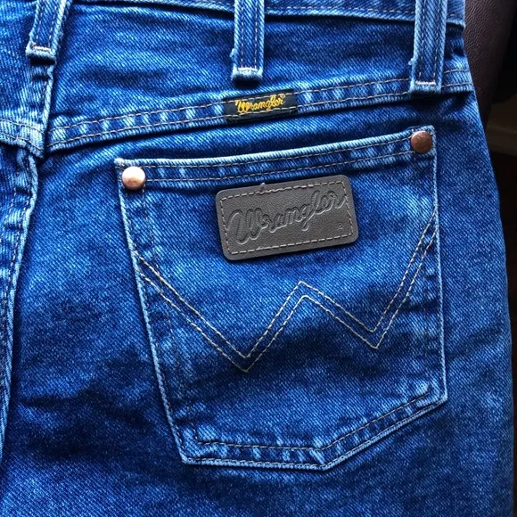 Distressed Denim Wrangler Shorts, size 25.