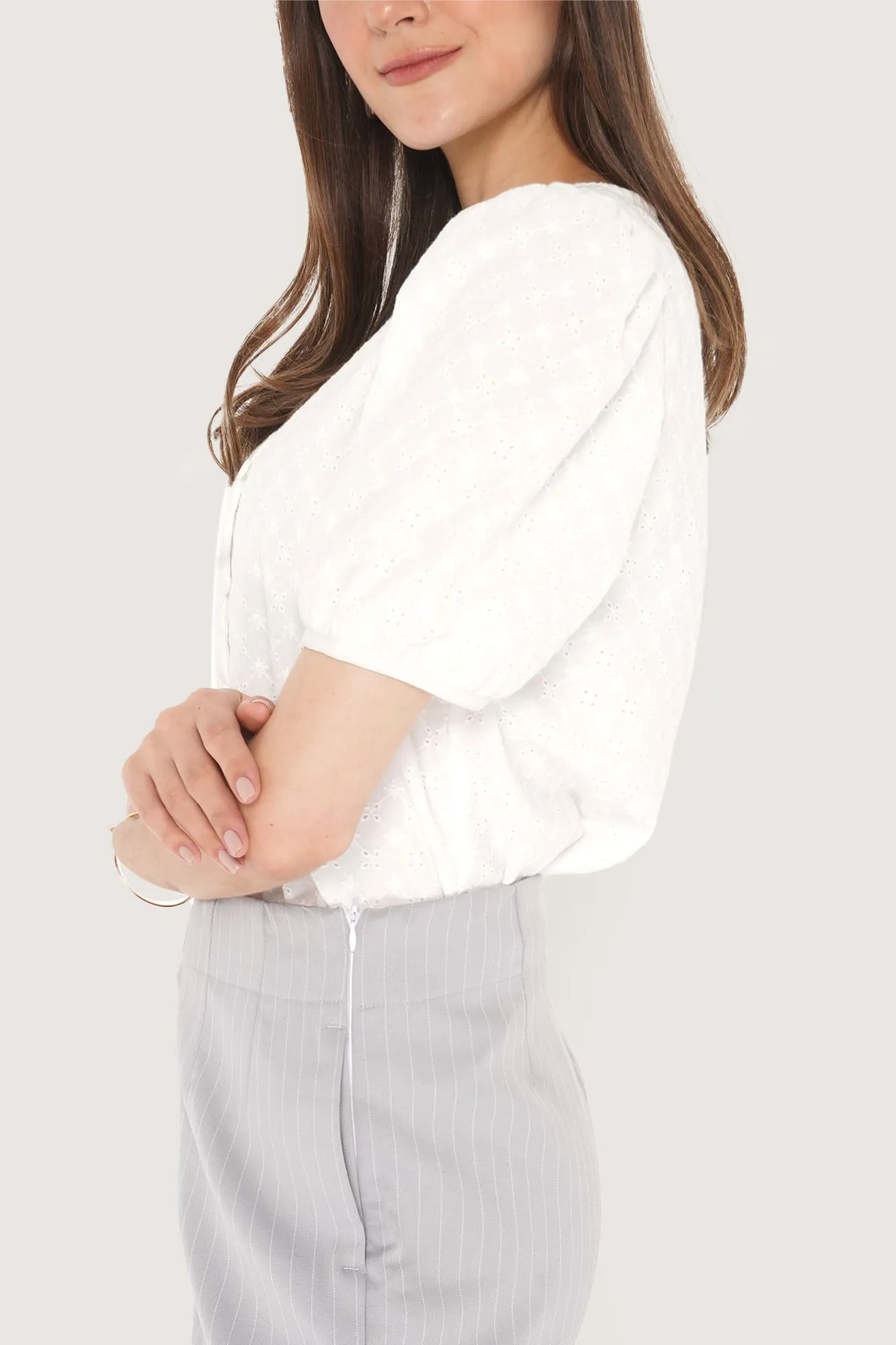 Eyelet Puff Sleeve V-Neck Top