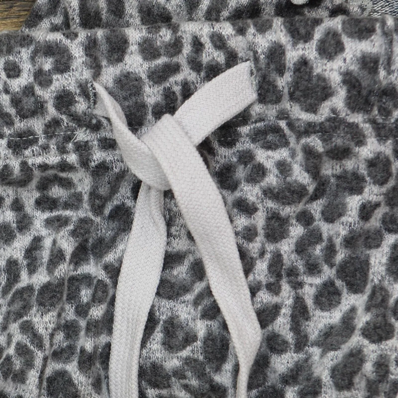 Fifth Sun Womens Leopard Print Lounge Pajama Sleep Shorts 1666cde0d4dbf2 Gray XL