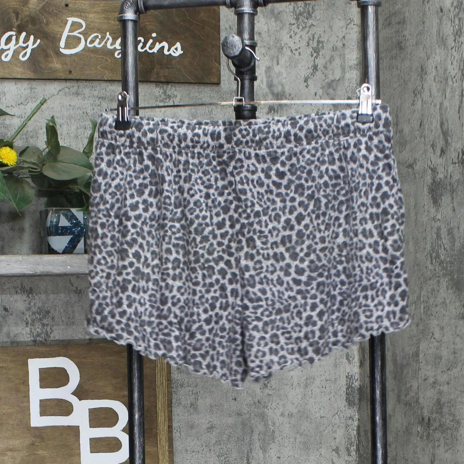 Fifth Sun Womens Leopard Print Lounge Pajama Sleep Shorts 1666cde0d4dbf2 Gray XL