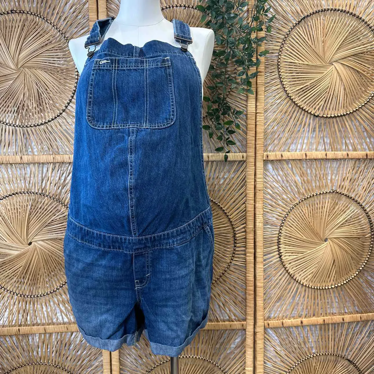 Gap Maternity SHORTS matern