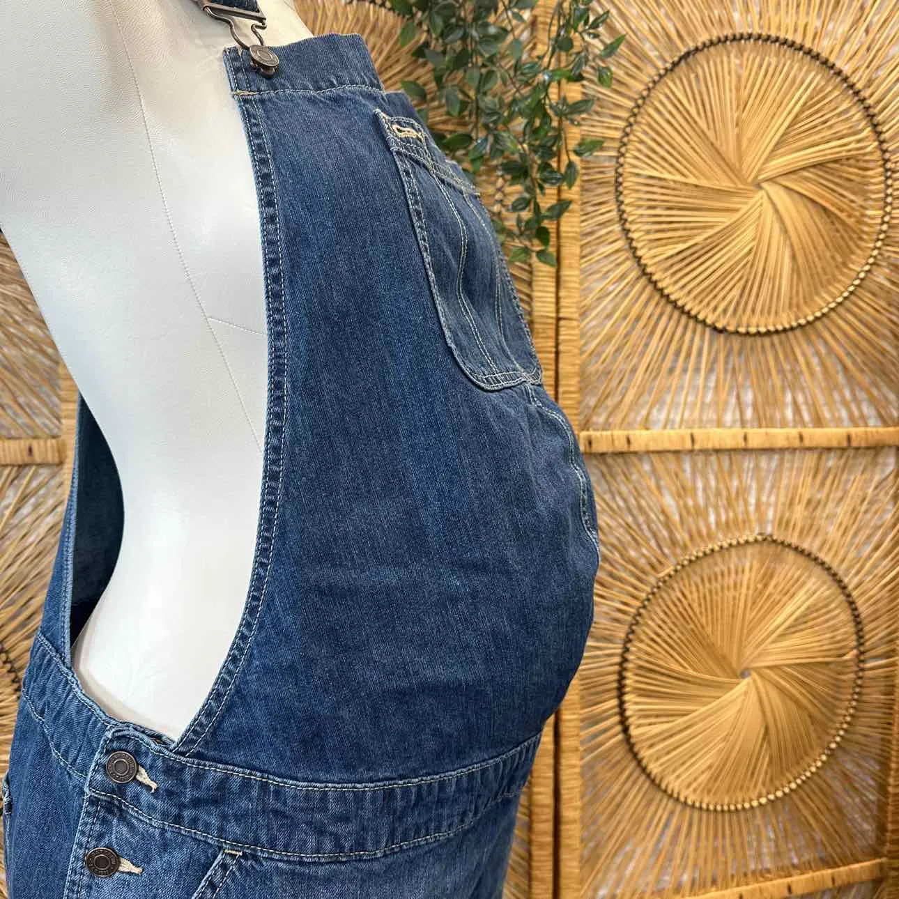 Gap Maternity SHORTS matern