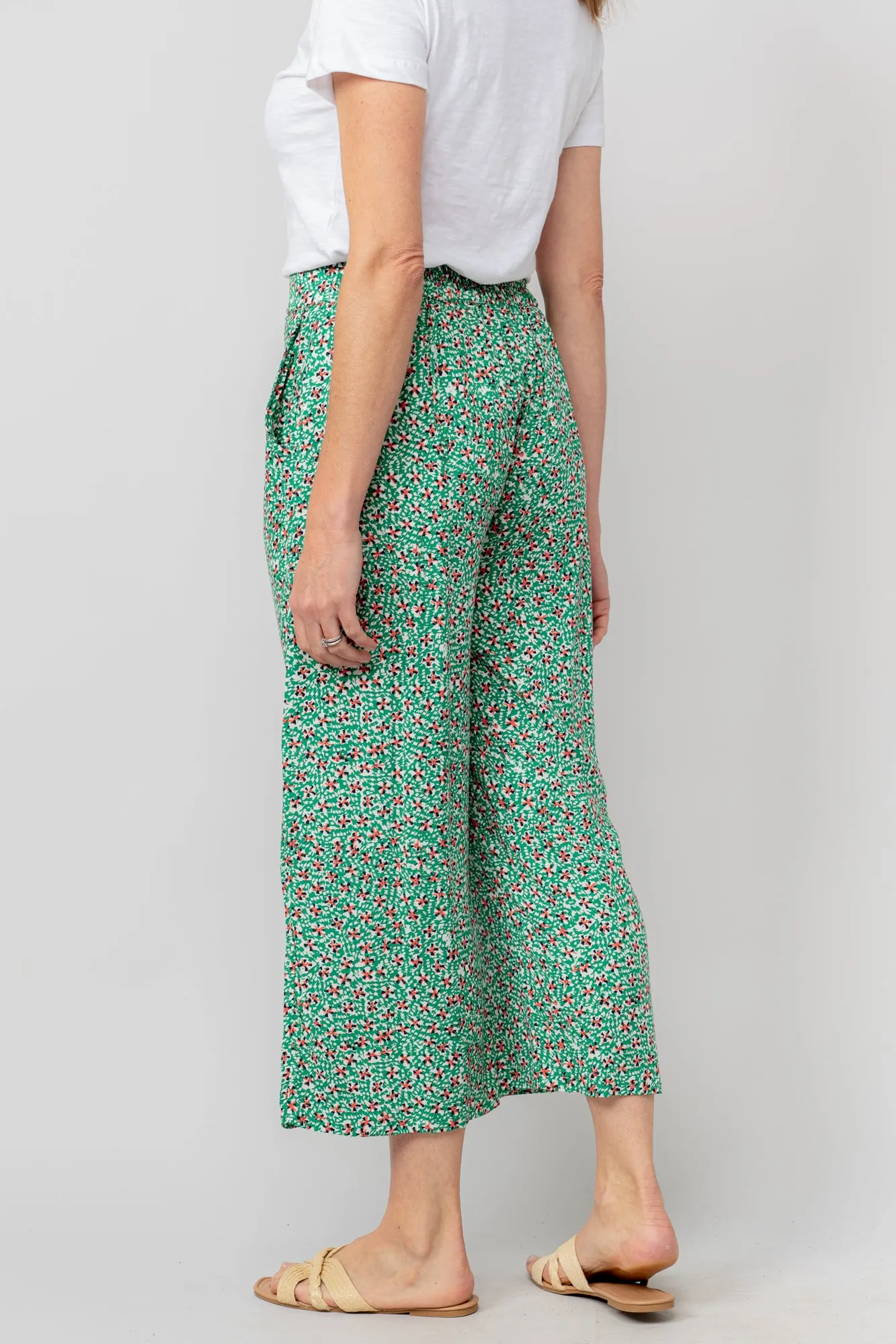 Greta Green Ditsy Print Cropped Trousers