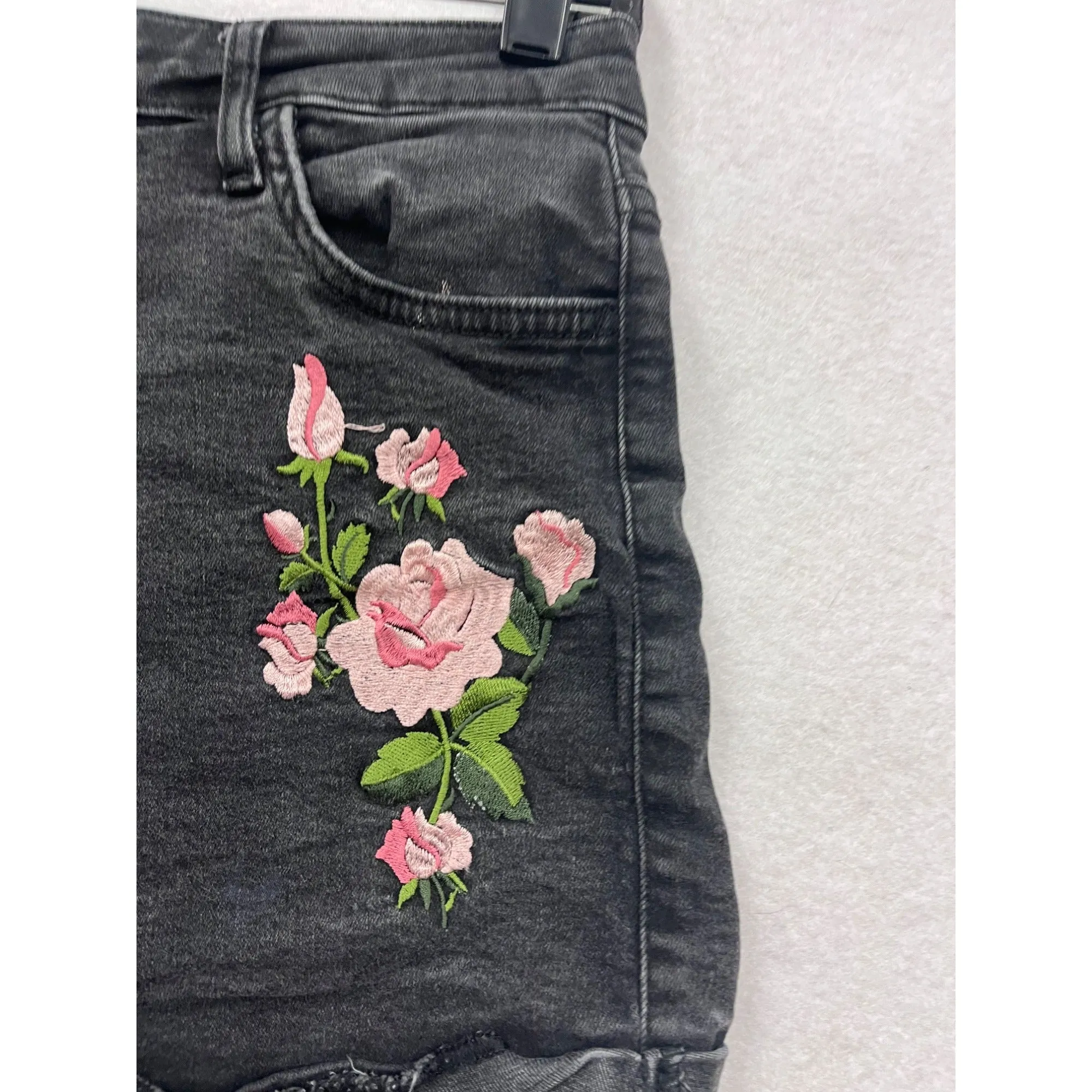 Guess Womens Black Denim Shorts With Pink Floral Embroidery Size 28 #6765
