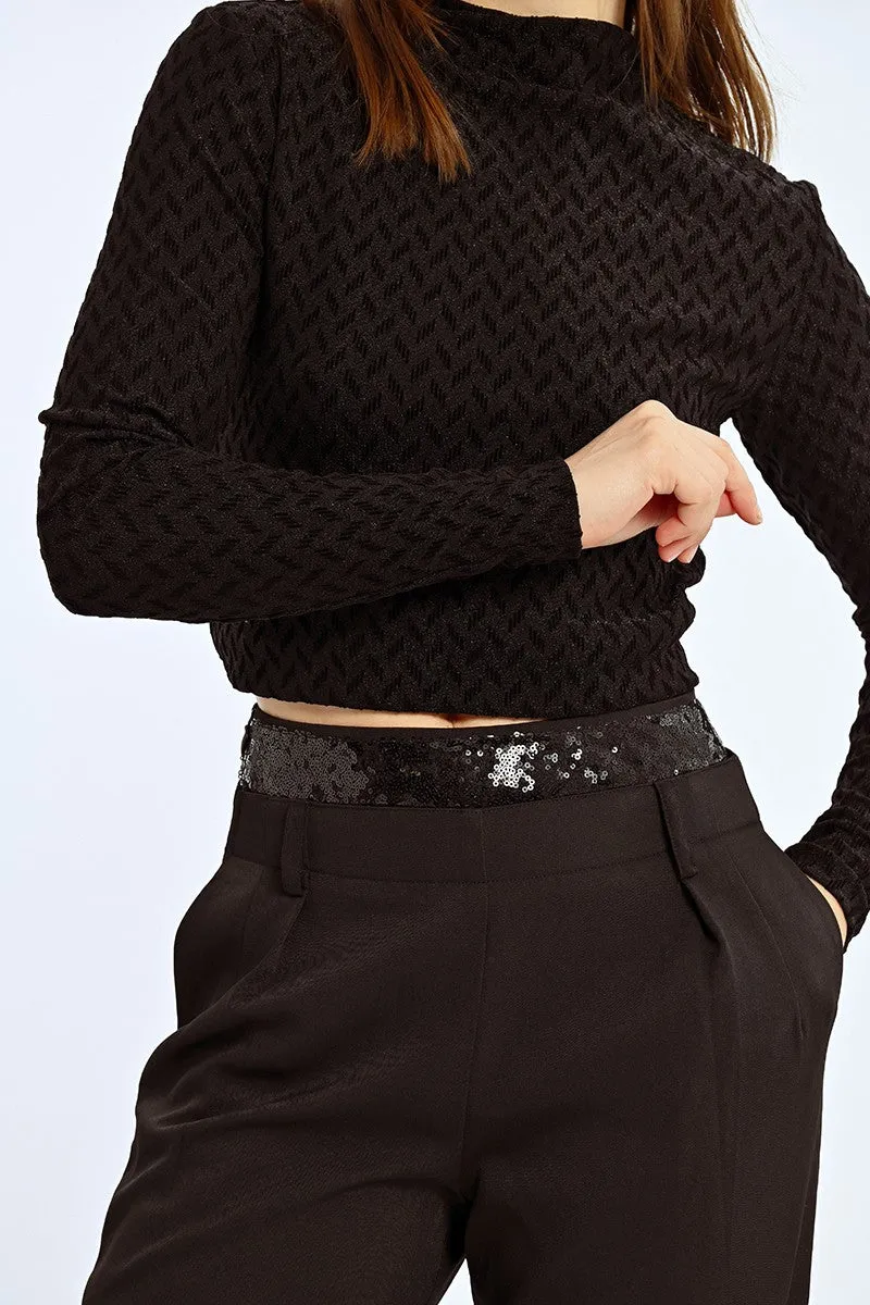 HIGH-WAISTED PANTS WITH A SEQUIN INSERT