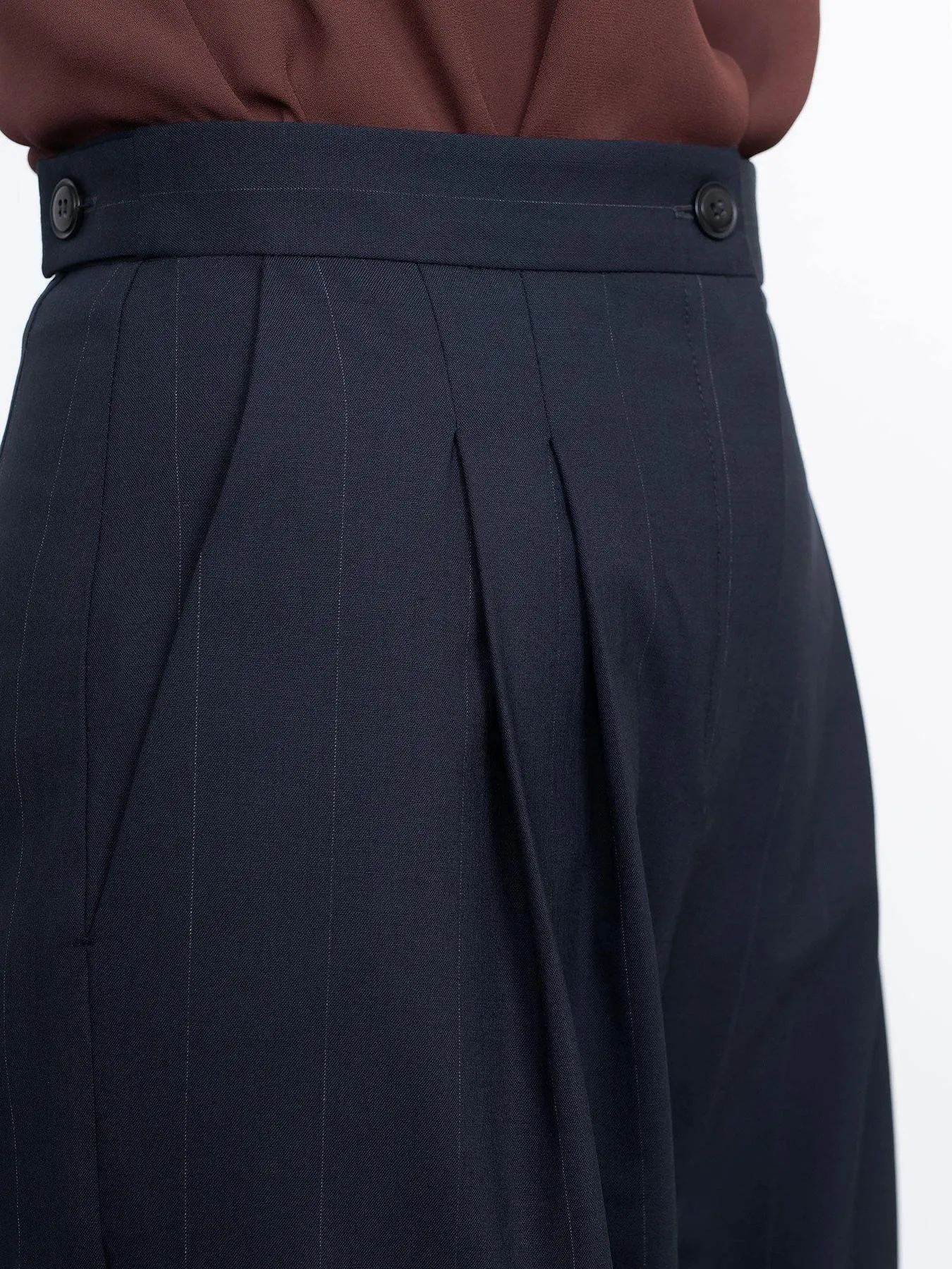 HIGH-WAISTED TROUSERS • Pattern