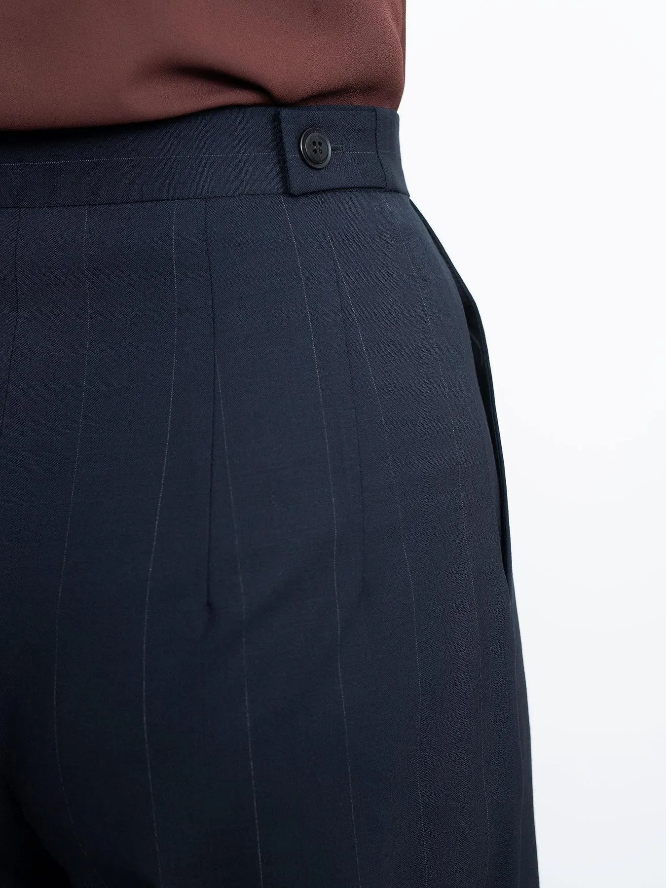HIGH-WAISTED TROUSERS • Pattern