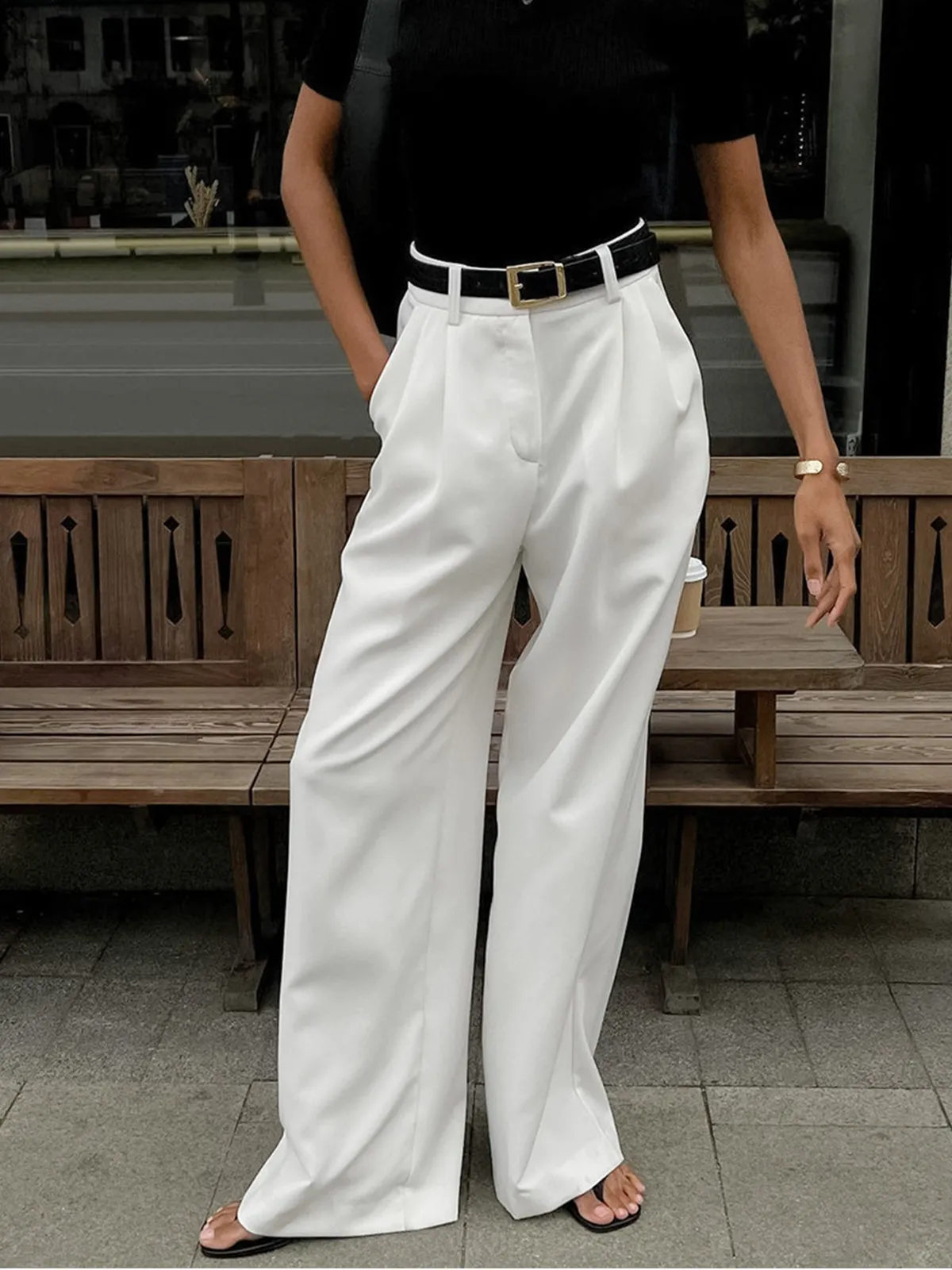 High-Waisted Wide-Leg Trousers | Elegant & Tailored | Timeless Chic