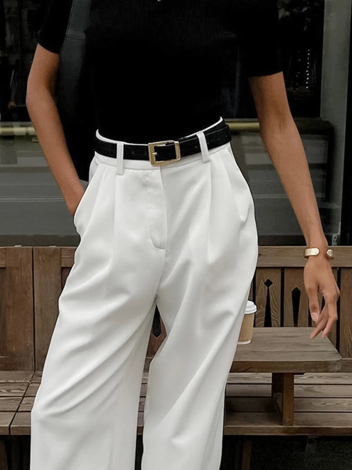 High-Waisted Wide-Leg Trousers | Elegant & Tailored | Timeless Chic