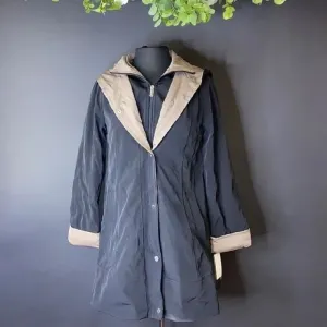 Jones New York Black Snap Front Colorblock Hooded Raincoat, XXS