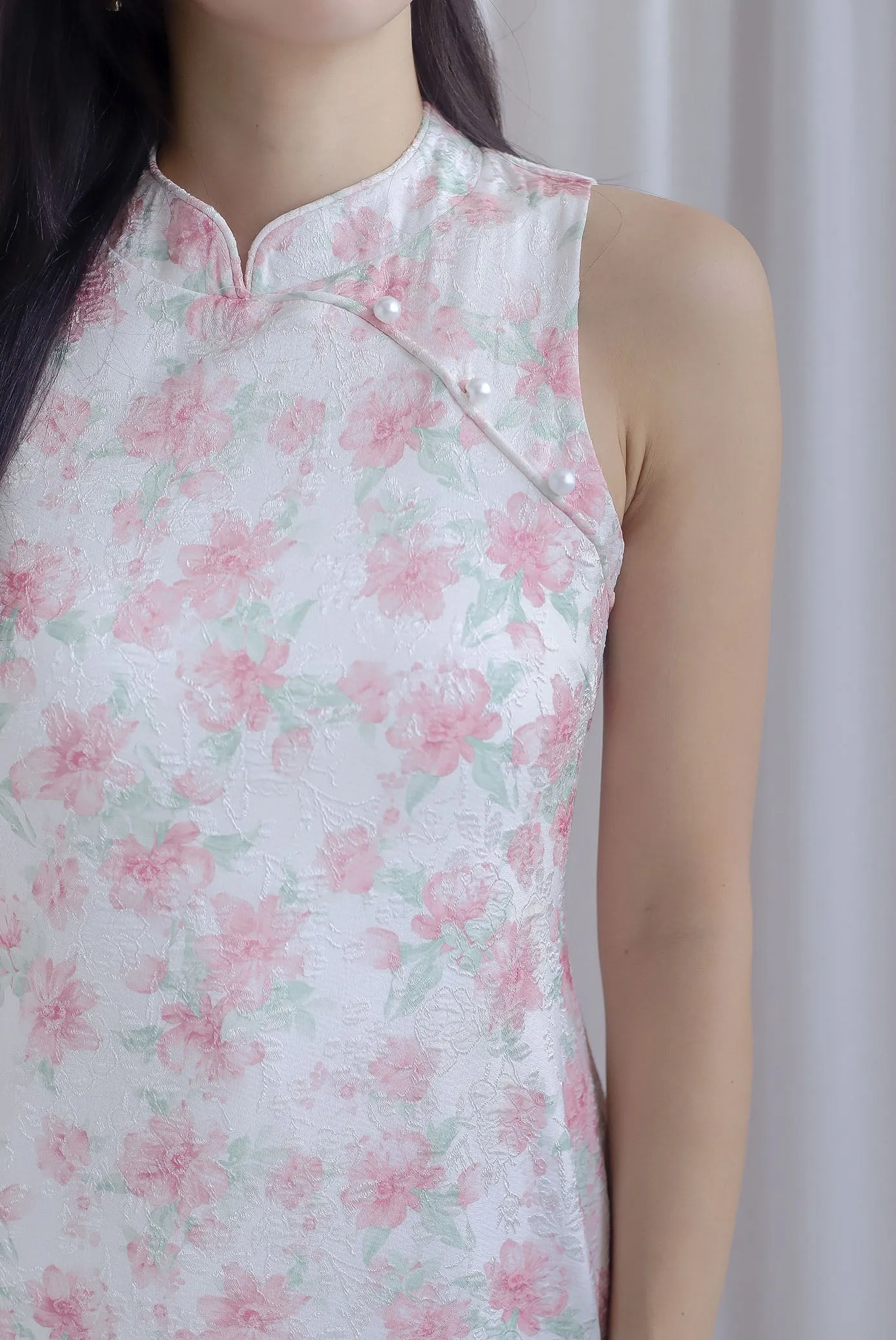 Layla Emboss Floral Cheong Sam Dress In Pink