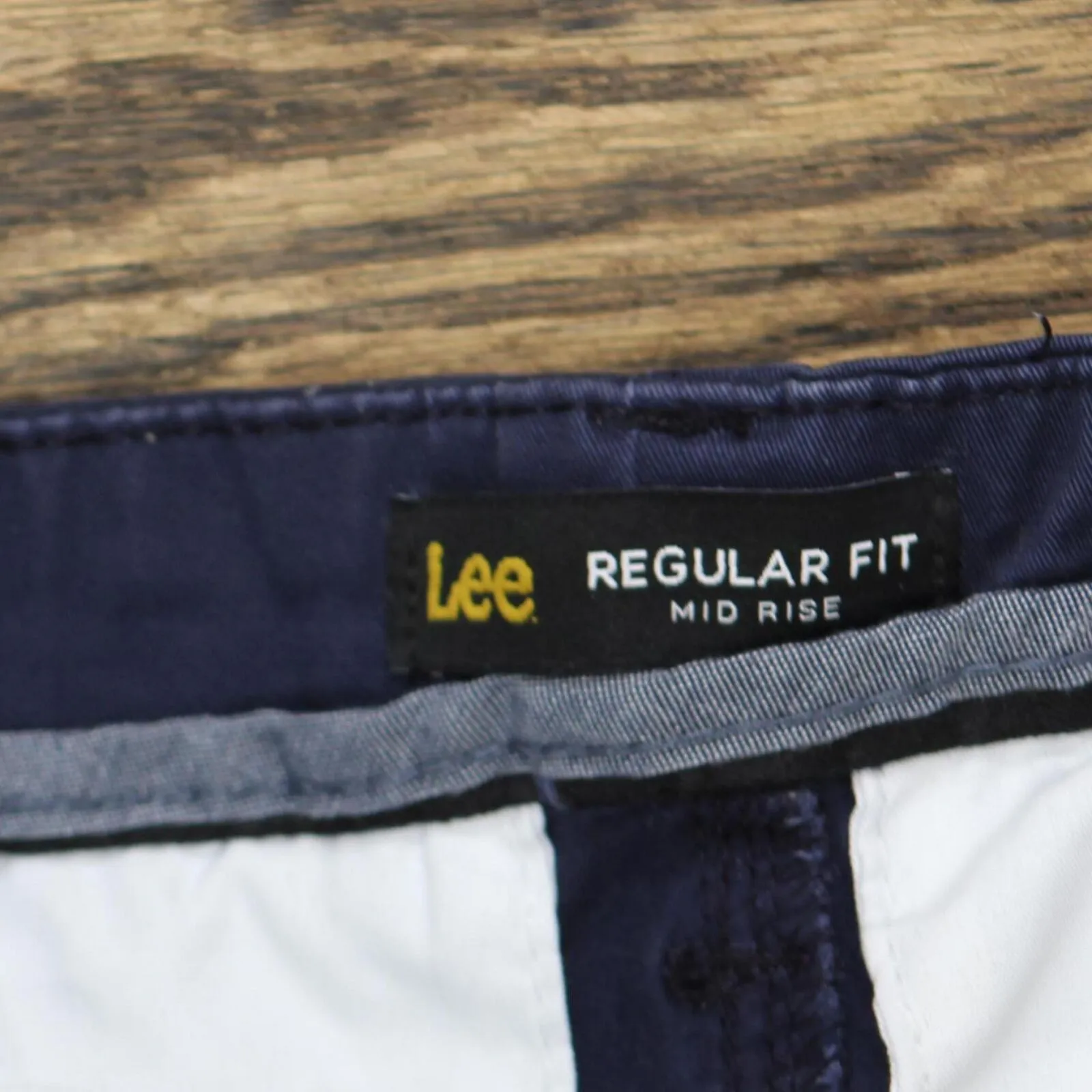Lee Womens Regular Fit Mid Rise Khaki Shorts Navy Blue See Measurements