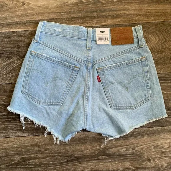 Levi's Women's Shorts Size 24