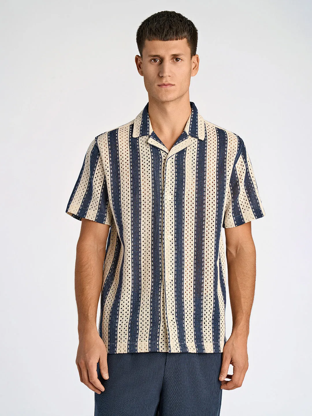 Lindbergh Men Blue Relaxed Fit Striped Shirt Collar Shirt
