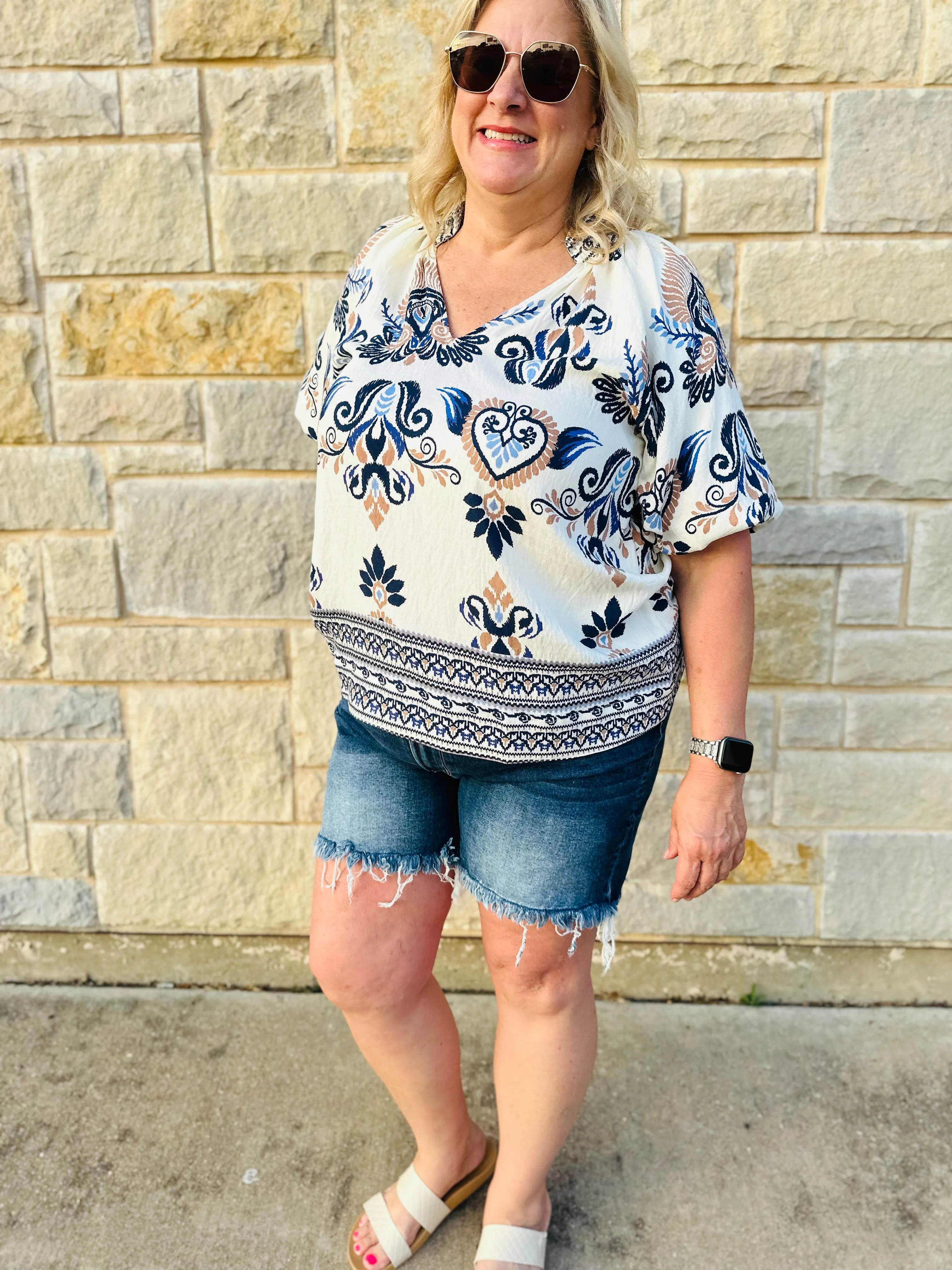 Mid Rise Raw Frayed Hem Denim Shorts