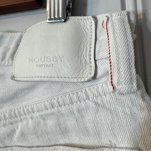 Moussy Vintage Jester Jean Shorts Saab Japan Raw Hem Distressed Button Fly Sz 27