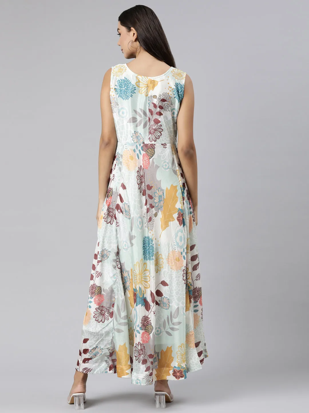 Neeru's Green Straight Casual Floral Dresses