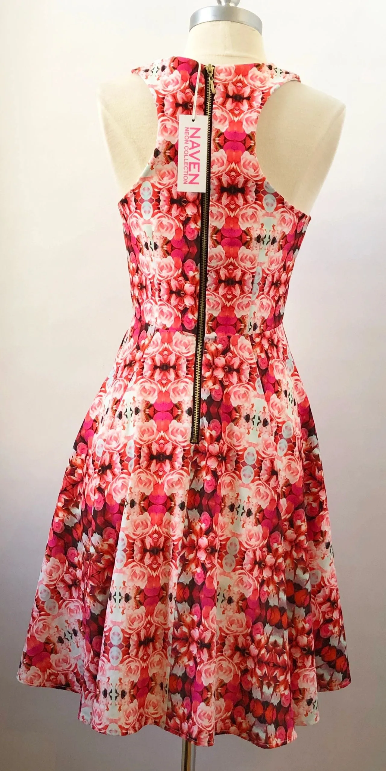 NEW Naven Floral Dress Size 2