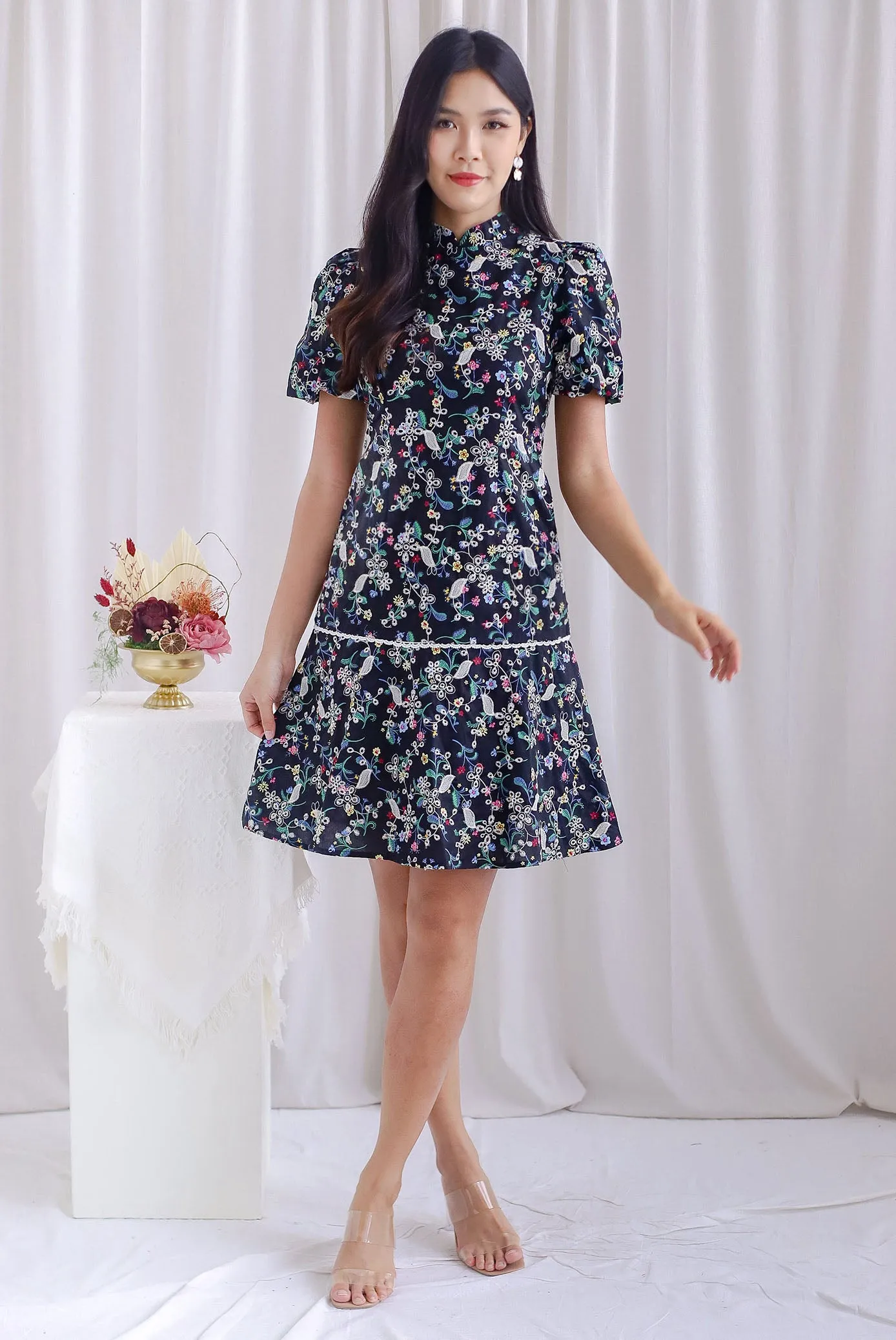 Nico Floral Eyelet Oriental Collar Sleeved Dress In Black