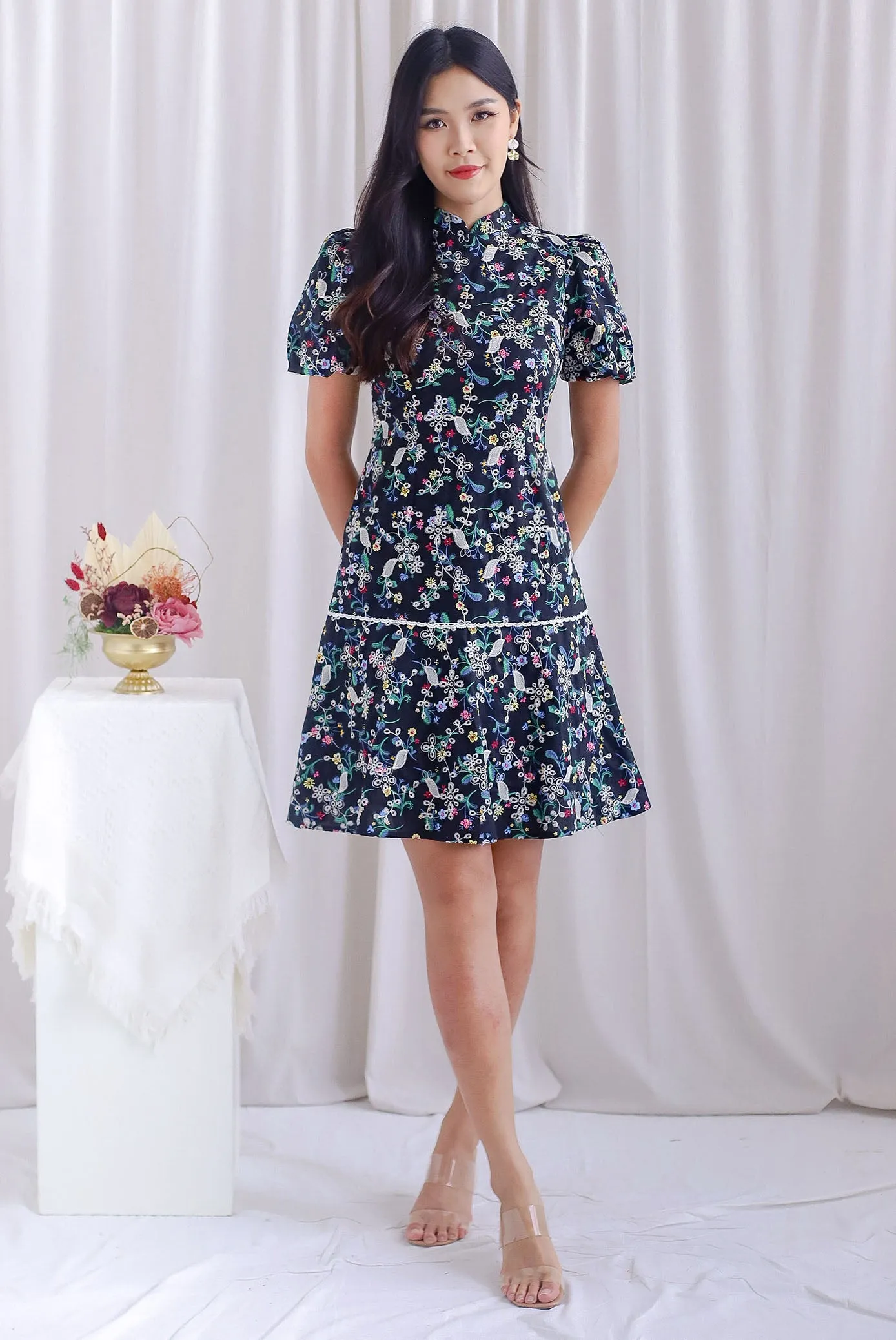 Nico Floral Eyelet Oriental Collar Sleeved Dress In Black