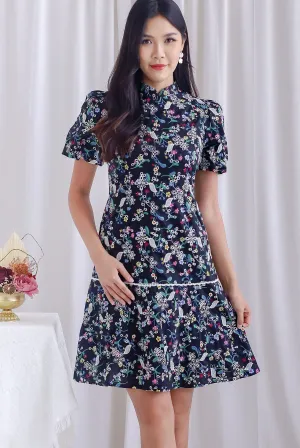 Nico Floral Eyelet Oriental Collar Sleeved Dress In Black