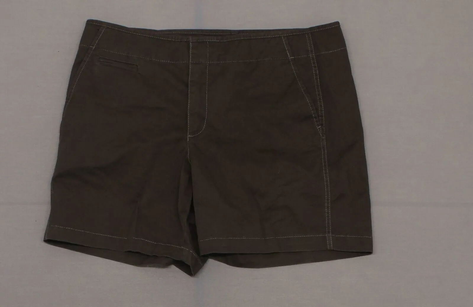 Nine West Women's Silvia Shorts Brown 10