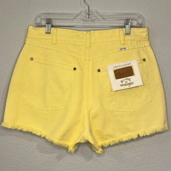 NWT Billabong x Wrangler high rise cut-off raw hem denim shorts yellow 30