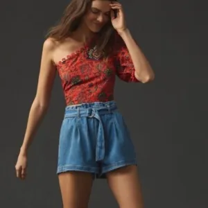 PILCRO ANTROPOLOGIE   PAPERBAG  DENIM BELTED SHORTS . Size M