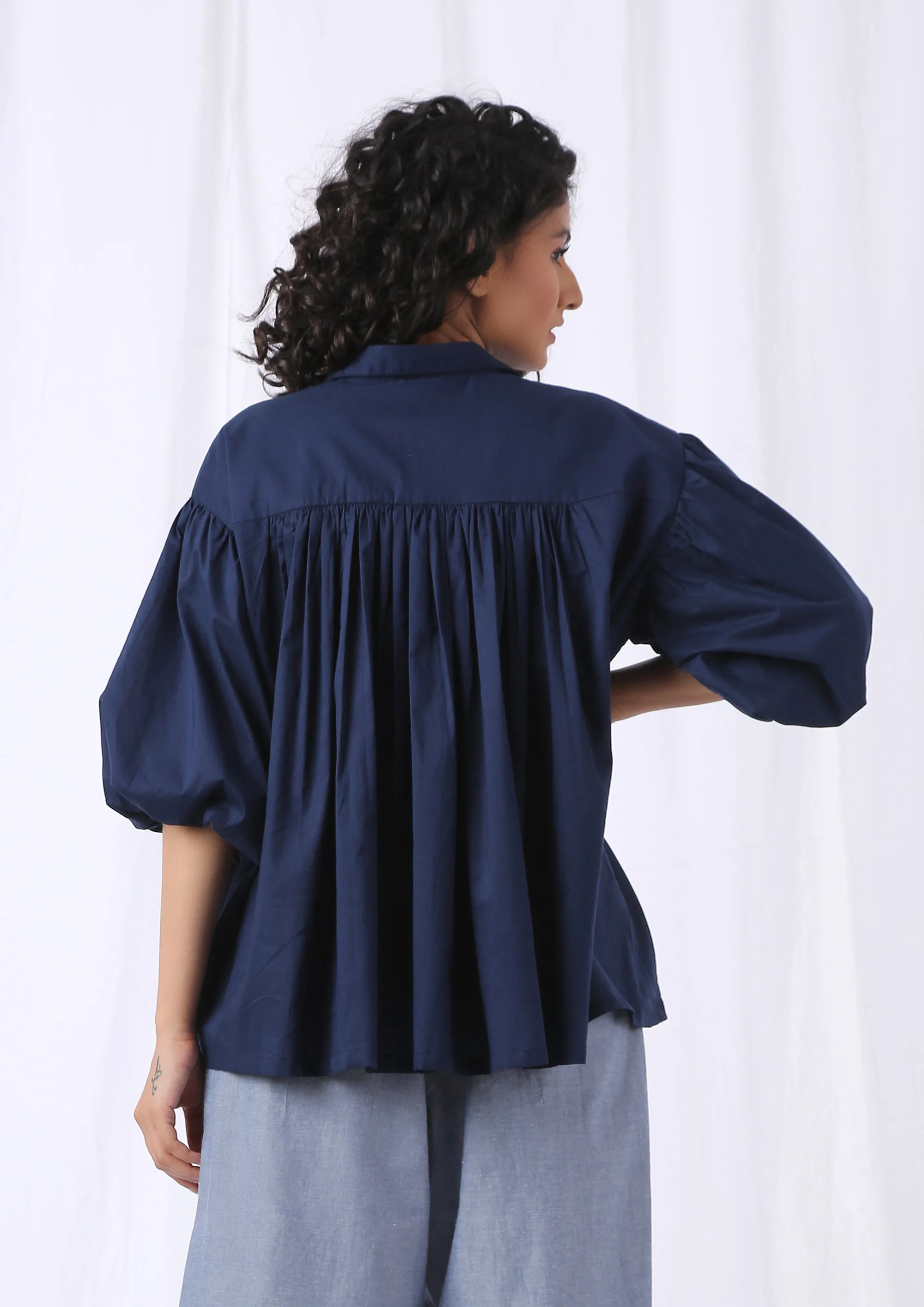 PUFF SLEEVE TOP - BLUE
