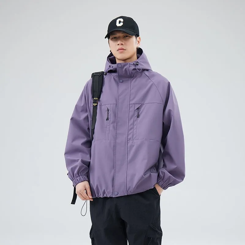Relaxed-fit Hooded Rain Coat Featuring a Zip-up Design