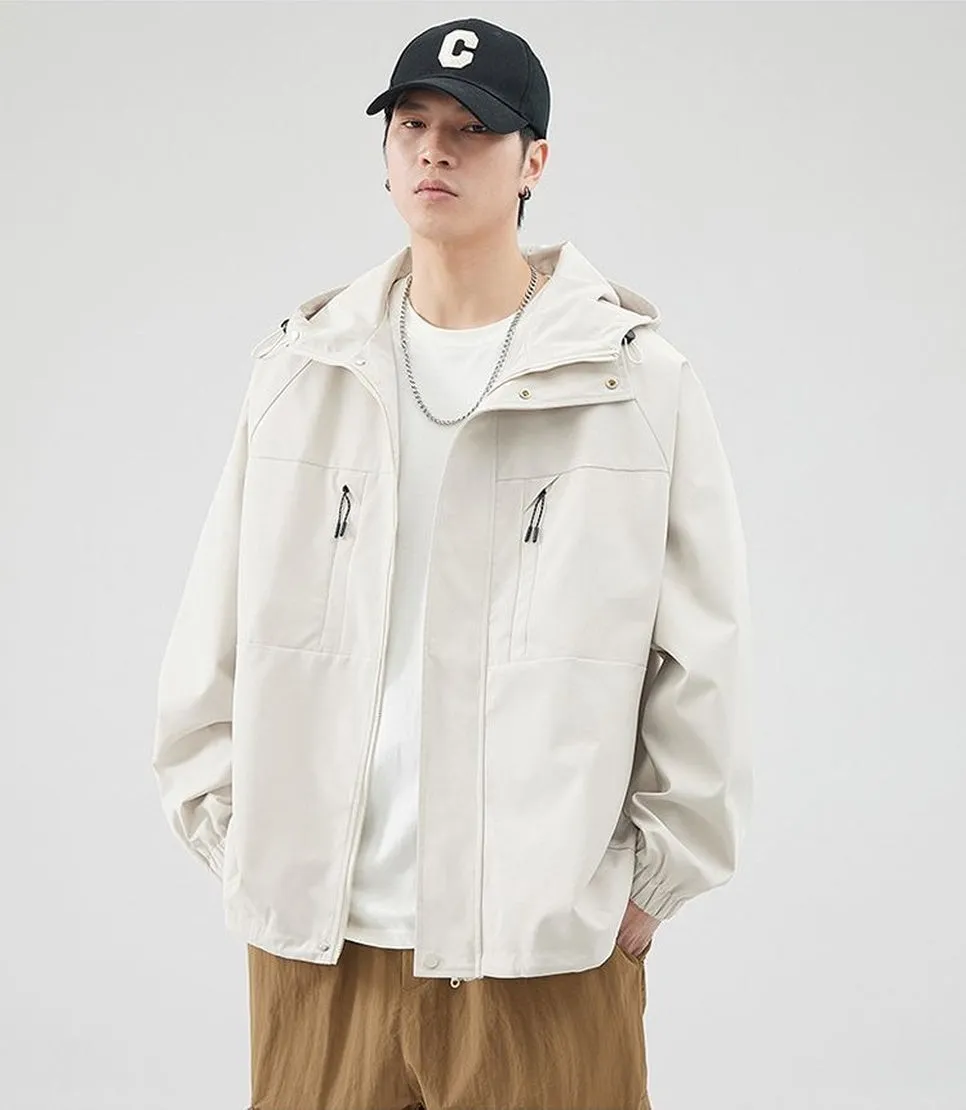 Relaxed-fit Hooded Rain Coat Featuring a Zip-up Design
