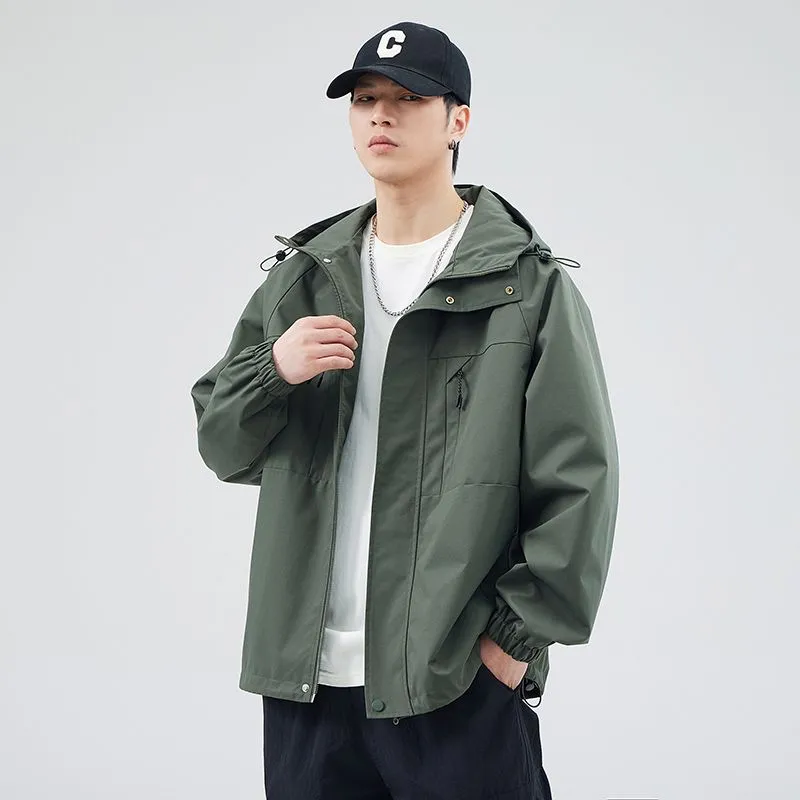 Relaxed-fit Hooded Rain Coat Featuring a Zip-up Design